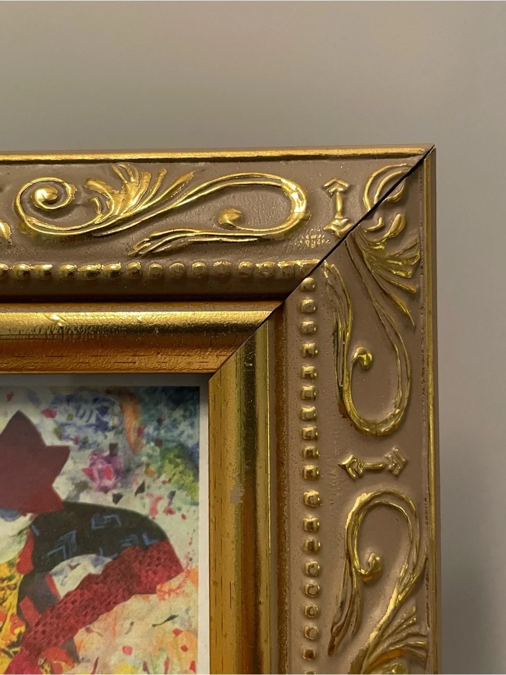 Ornate Gold Wood Frame Holds 5x7 Photo Wall Or Tabletop